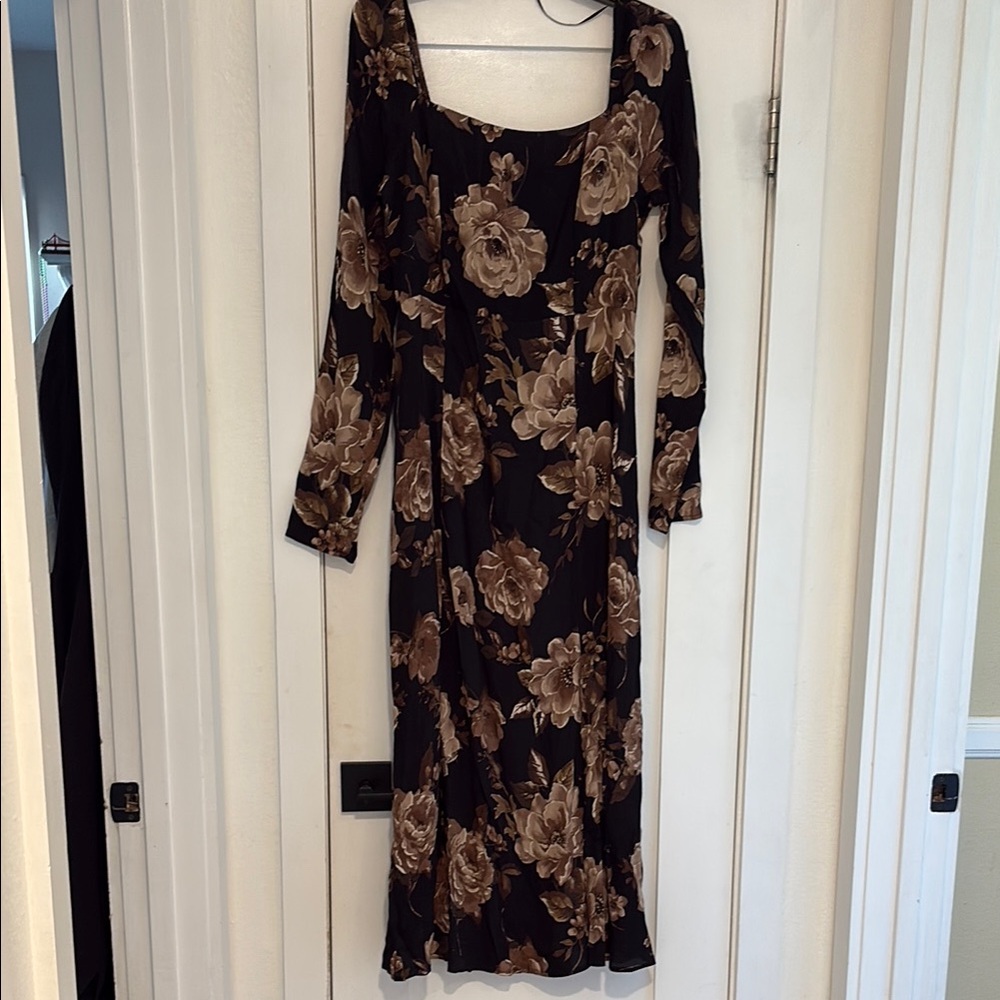 Black and Tan Dress with Bishop Sleeves